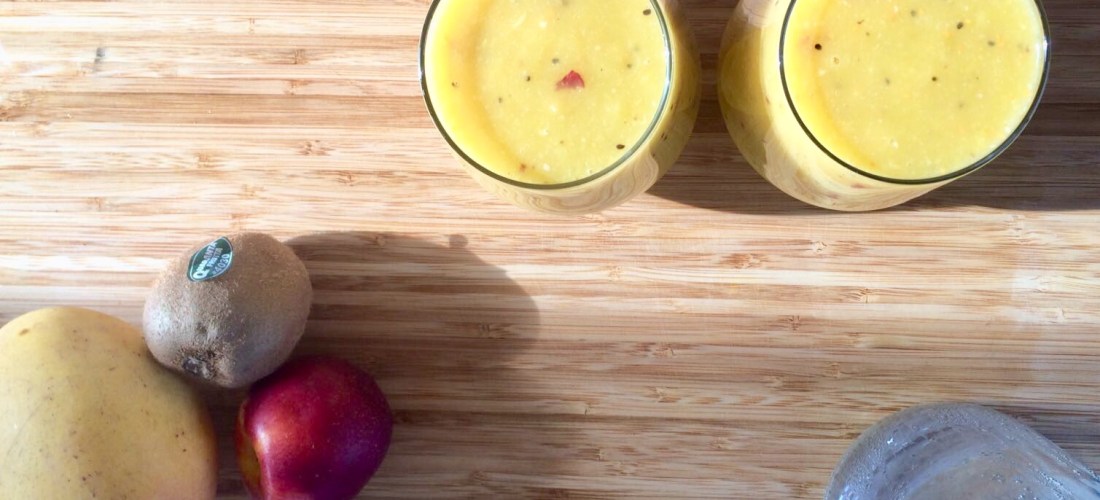 The Mat Movement luxury yoga retreats; mongo, kiwi, nectarine smoothie.